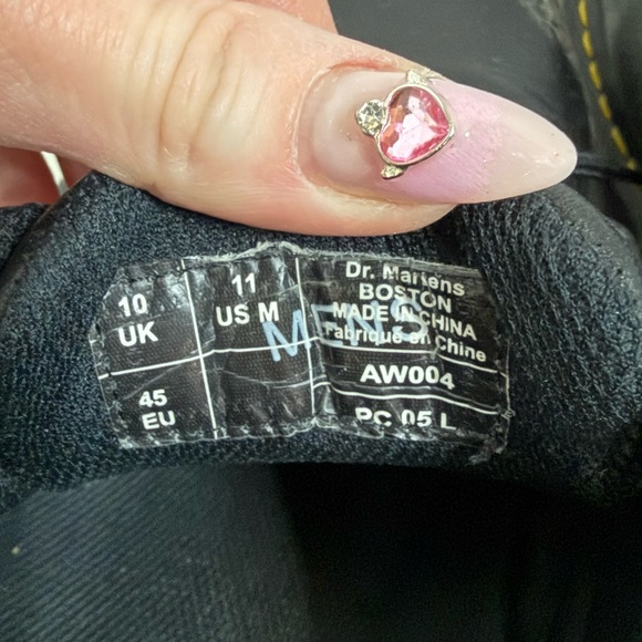 DR. MARTENS Boston Leather Oxford | Men’s - Picture 13 of 14